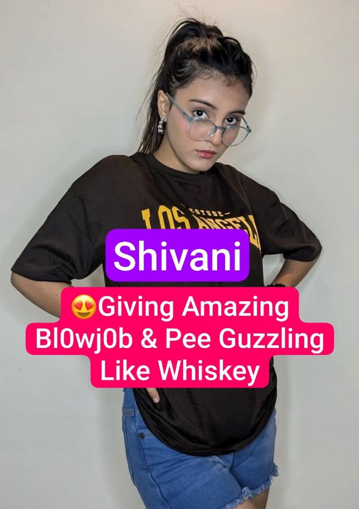 Shivani ~ Super Sexy Model Blowjob And Peeing in Mouth