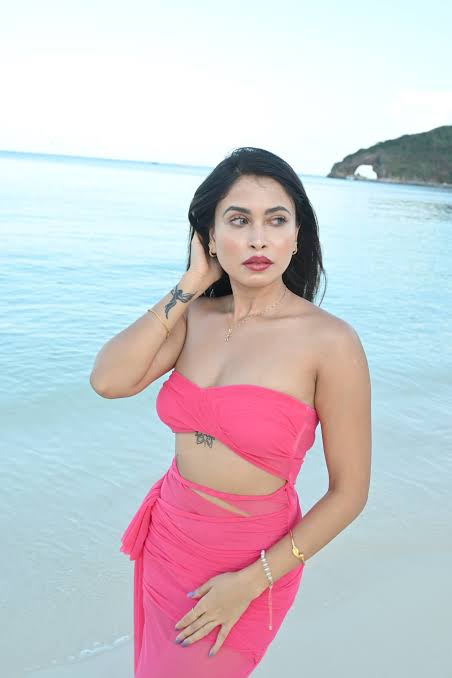 Sharmistha Sarkar ~ Premium Paid Live Sex Full Deep And Passionate